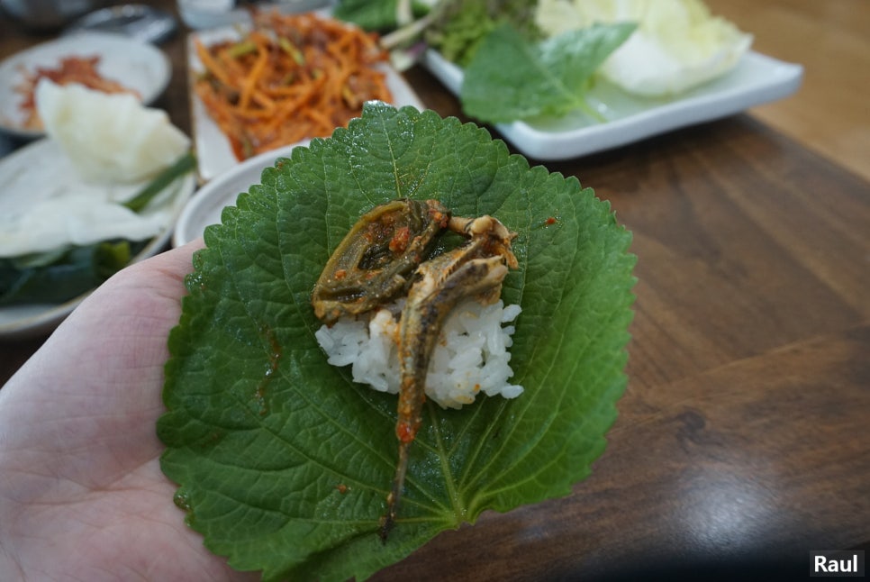 거제멸치쌈밥 이미지