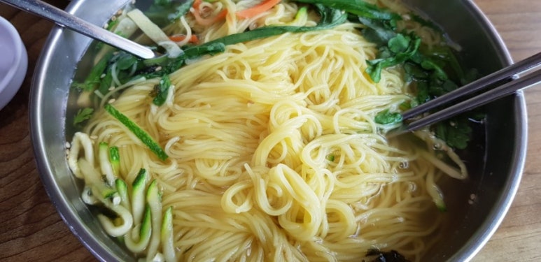 일품국수 이미지