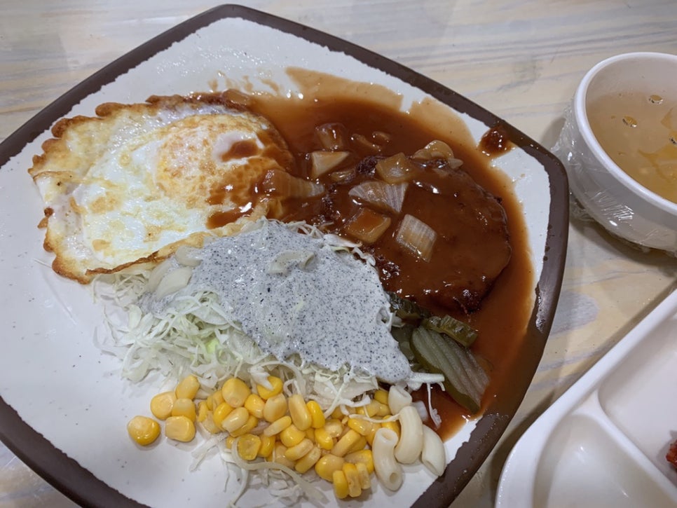 쇠가리수제돈까스 이미지