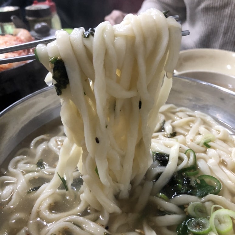 고향집 옛날 칼국수 이미지