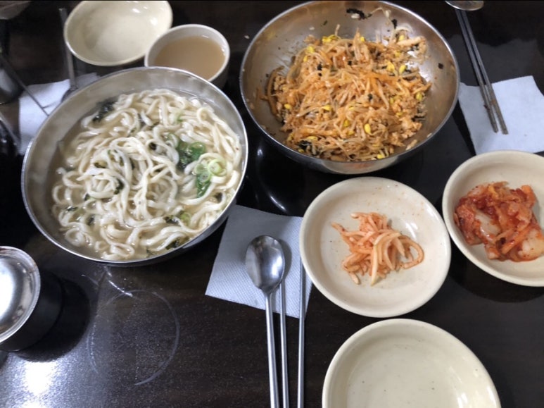 고향집 옛날 칼국수 이미지