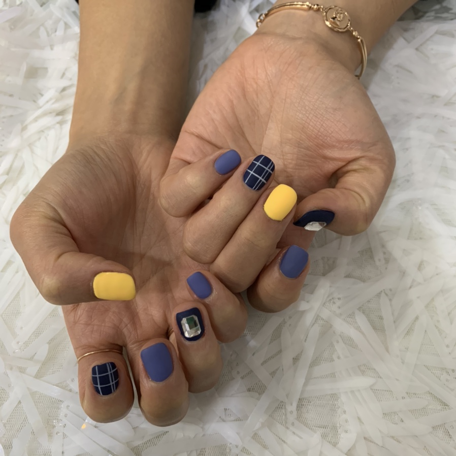 네일더그레이스 이미지