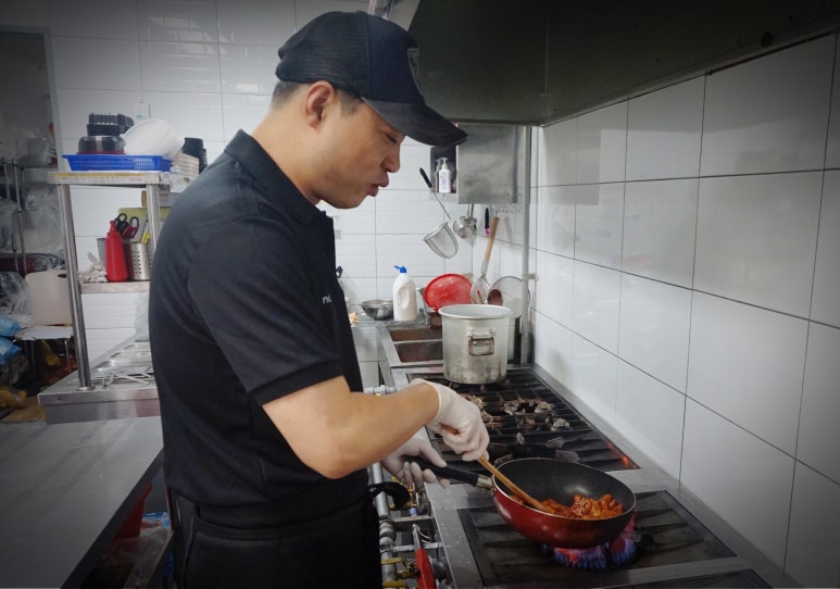 흥부찜닭;공수간;삼겹본능 이미지