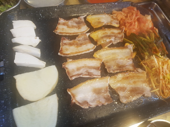꿀고기집 이미지