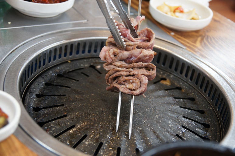 흑돼지한마리 이미지