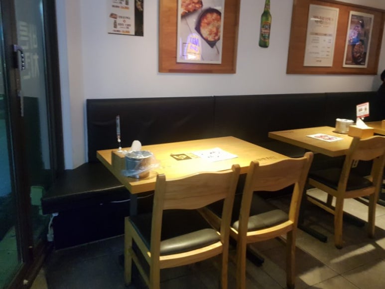 바른치킨봉천역점 이미지