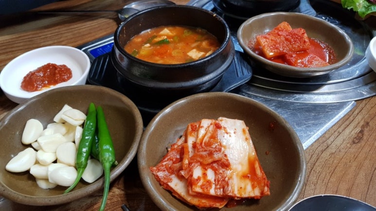 팔각정생고기 이미지