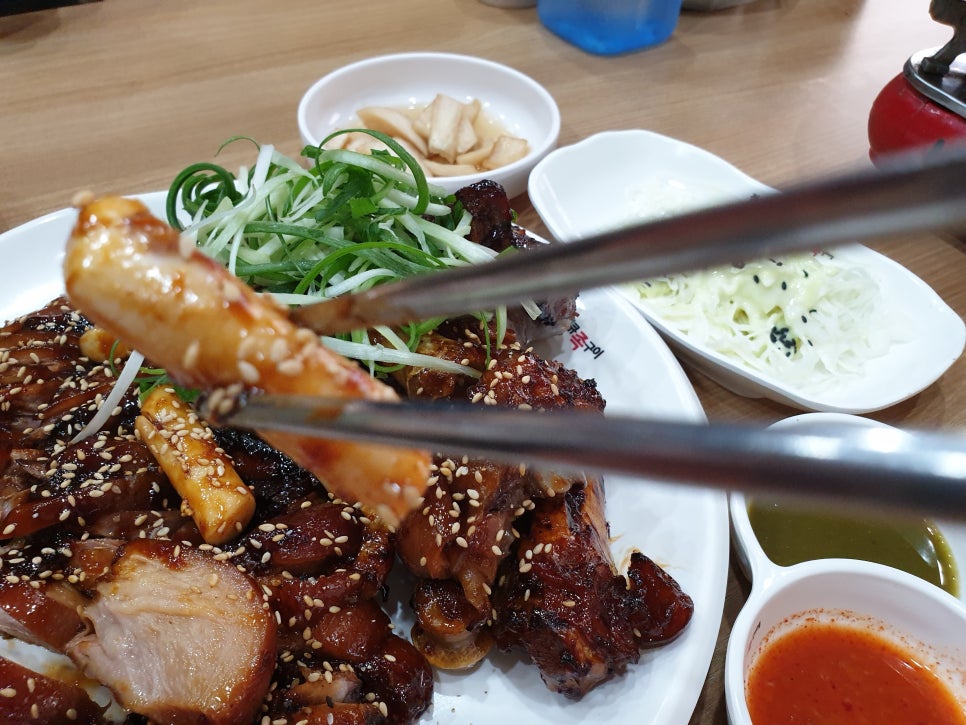 정석통바베큐족구이 이미지