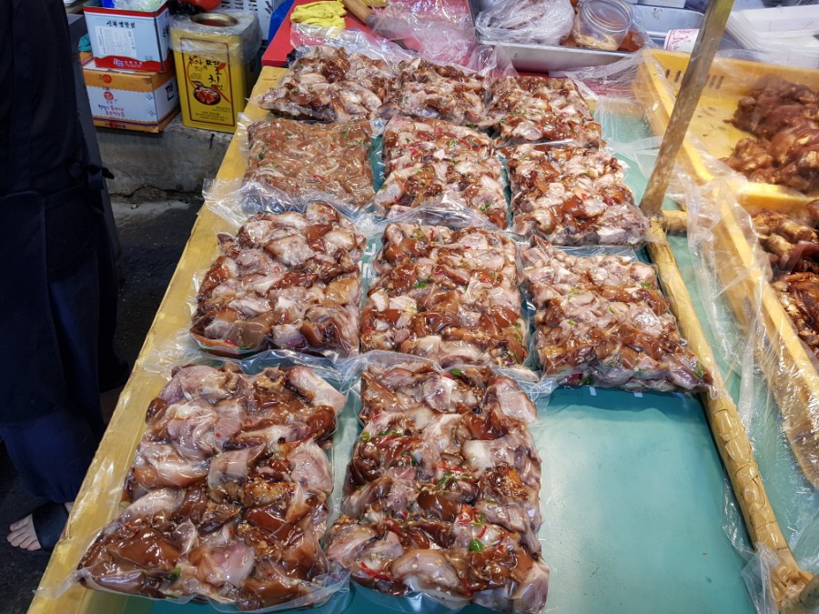 자매족발 이미지