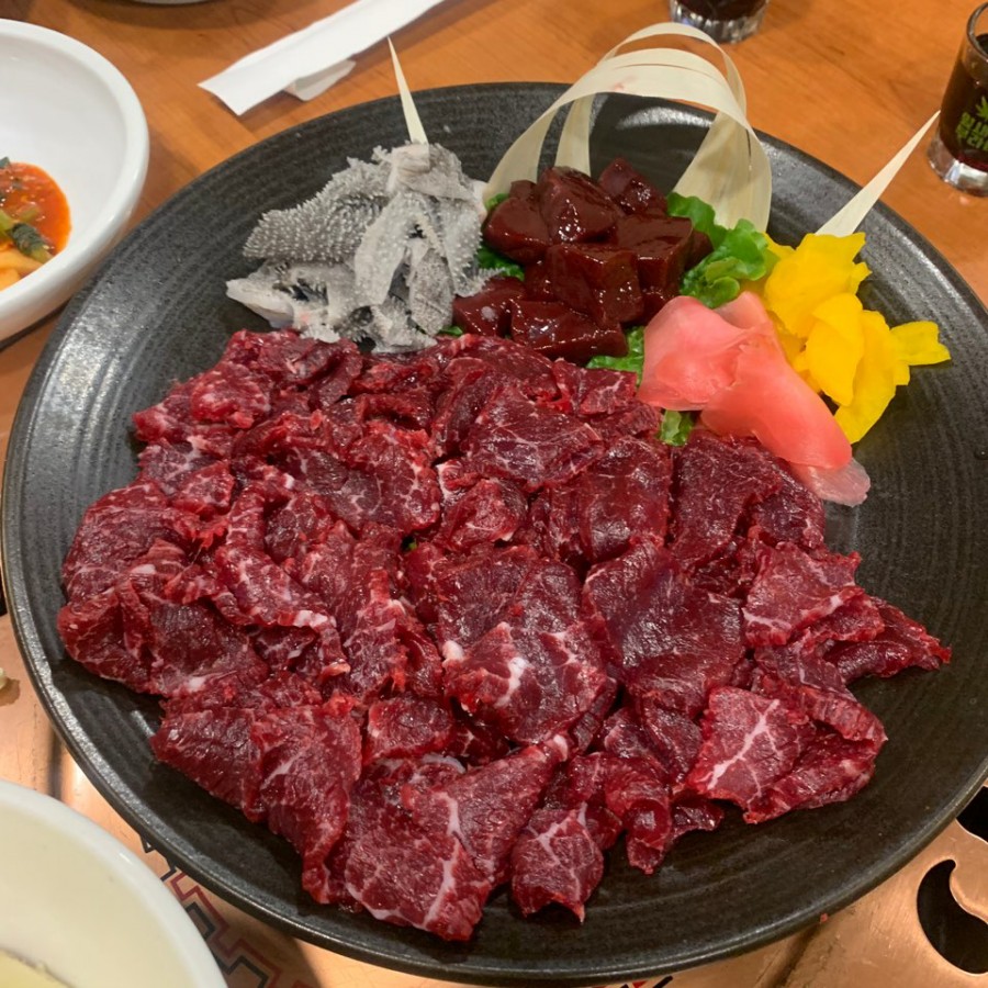 인생은고기서고기다 이미지
