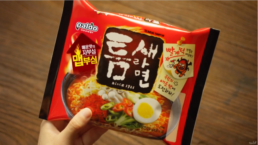 틈새라면 이미지