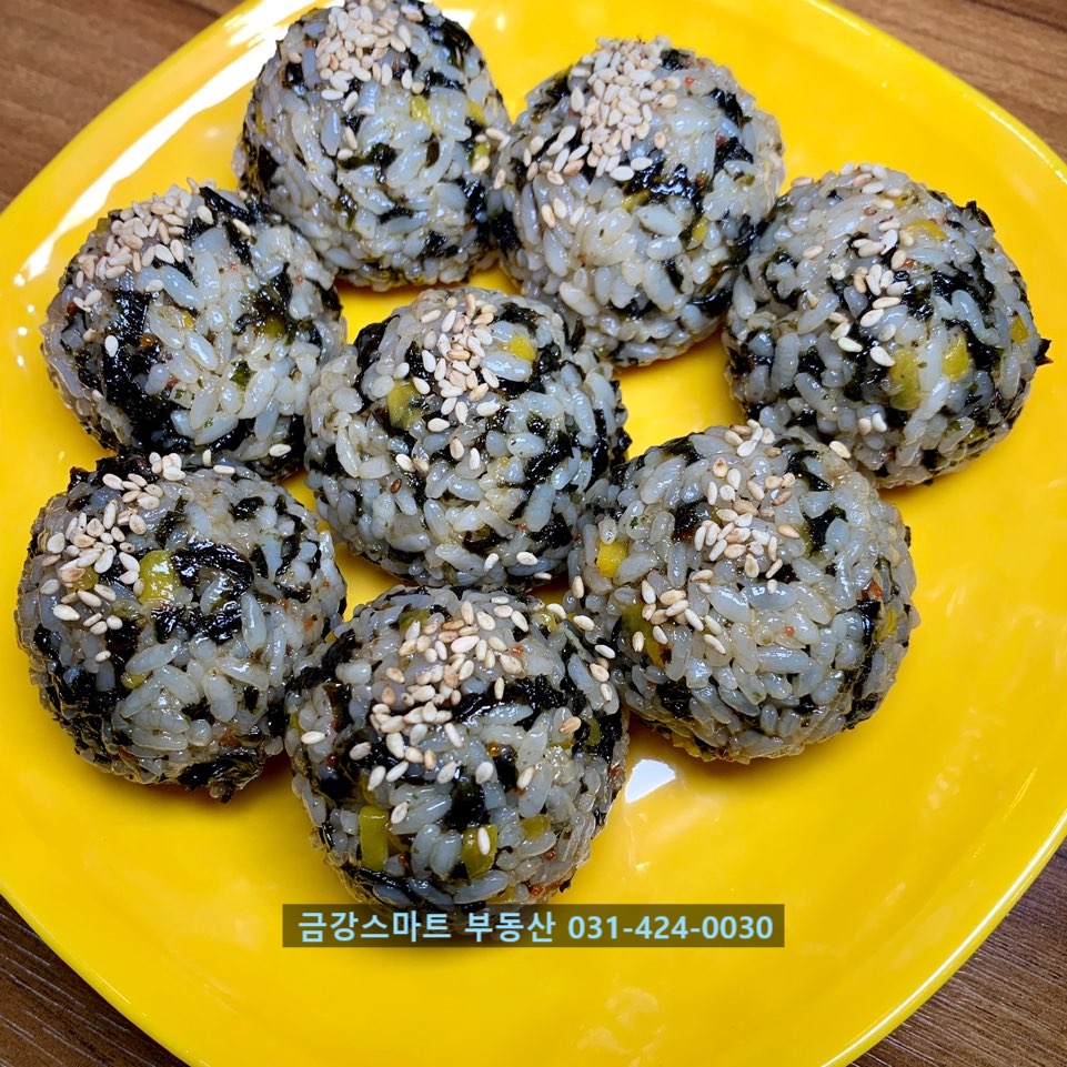 불타는 여고 24시 떡볶이 이미지