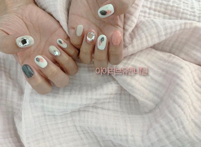 러브앤네일 이미지