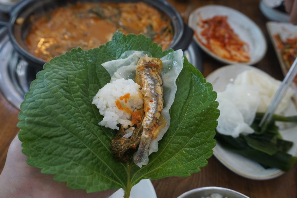 거제멸치쌈밥 이미지