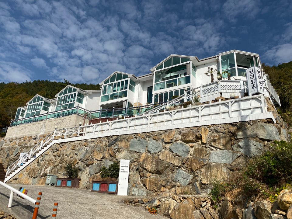 브리앙뜨스파펜션 이미지