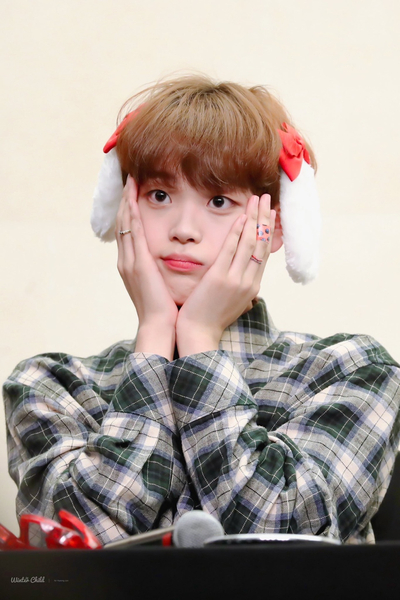 윤담 이미지
