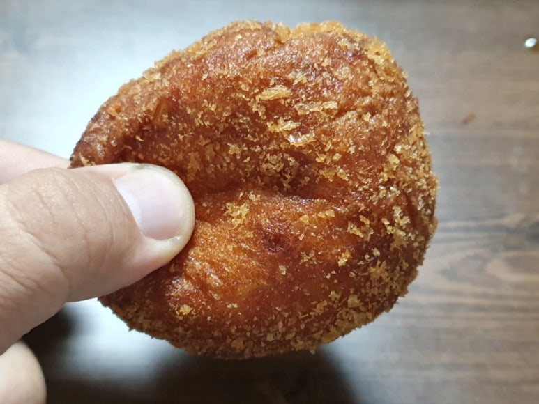 쉐프윤찹쌀꽈배기고로케 이미지