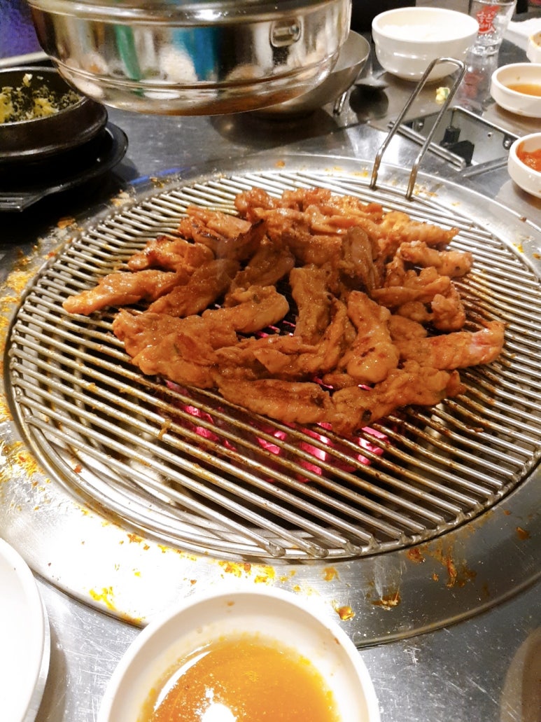 춤추는불닭발 이미지