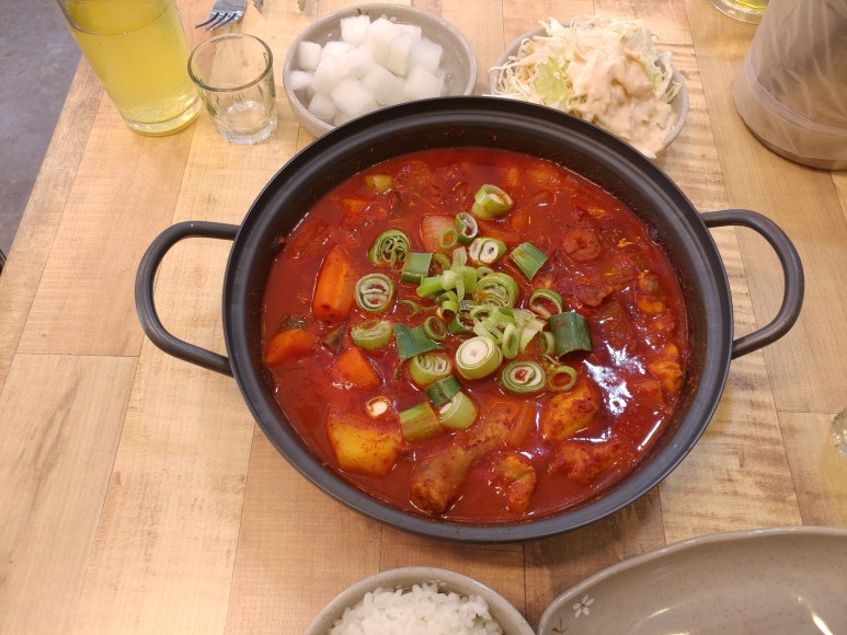오지계통닭 이미지