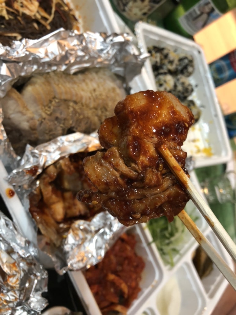 유지효의인생족발 이미지