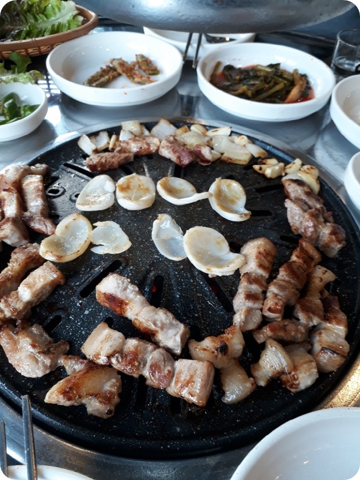 도담이돼지삼형제 이미지