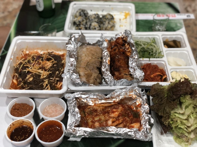 유지효의인생족발 이미지