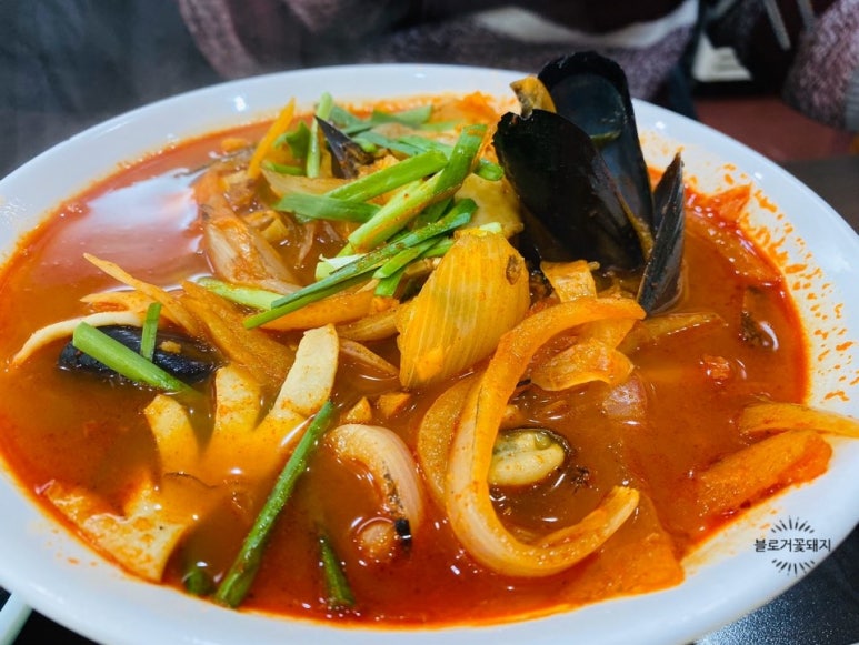 짬뽕명가상하이 이미지