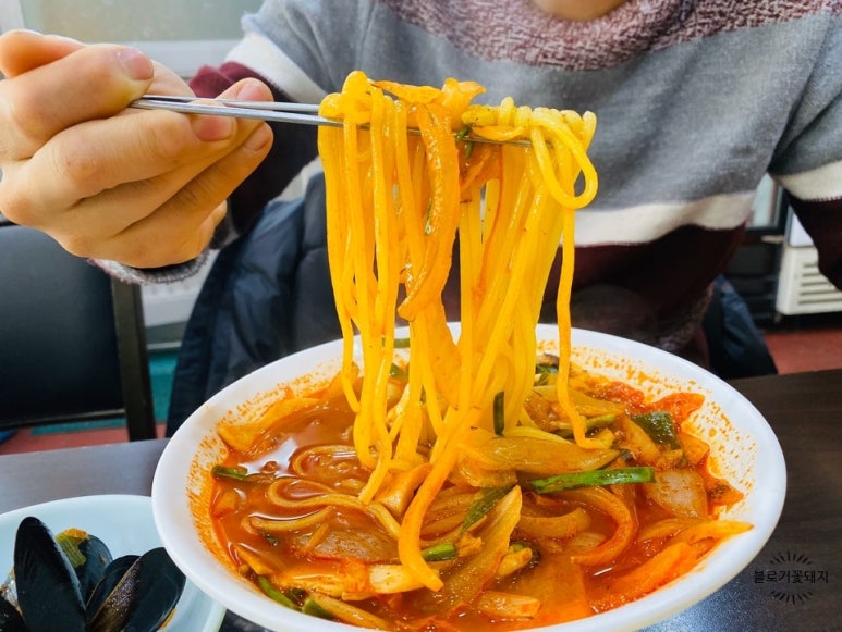 짬뽕명가상하이 이미지