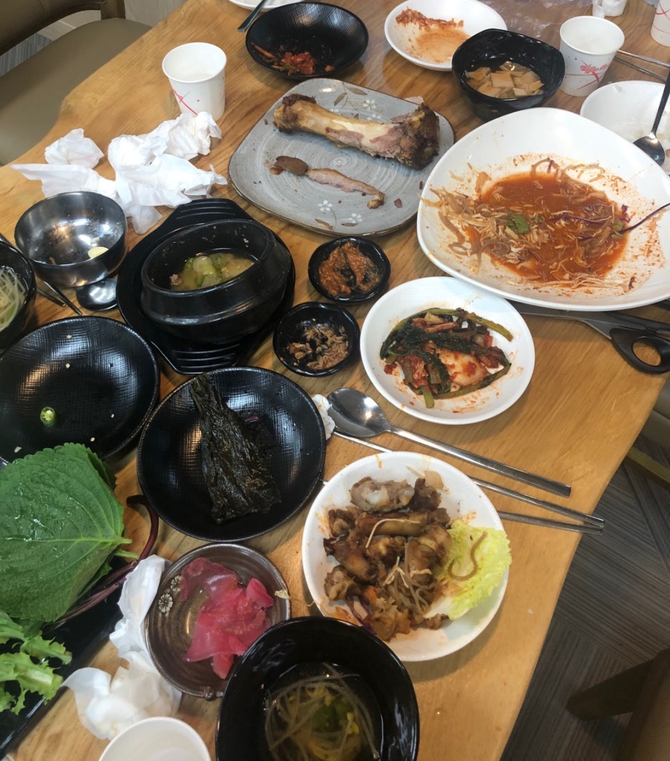 원조장충동왕족발 이미지
