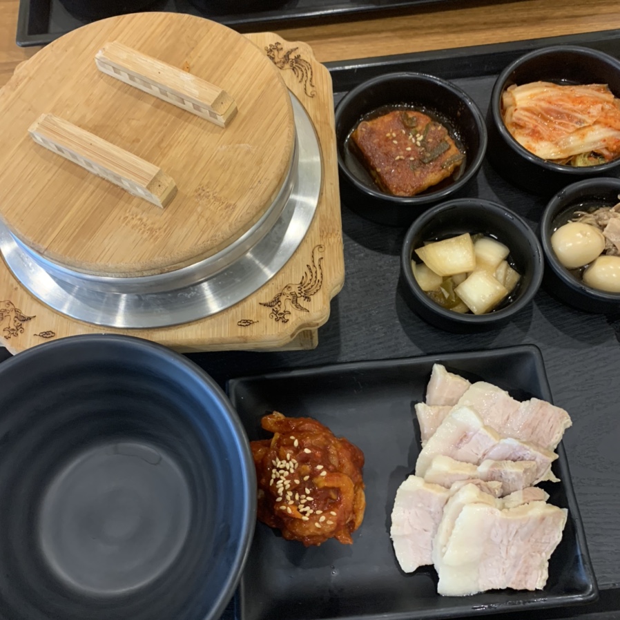 원할머니보쌈족발 광양읍점 이미지