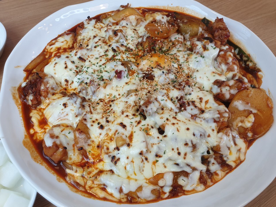 동궁찜닭 김해내외점 이미지