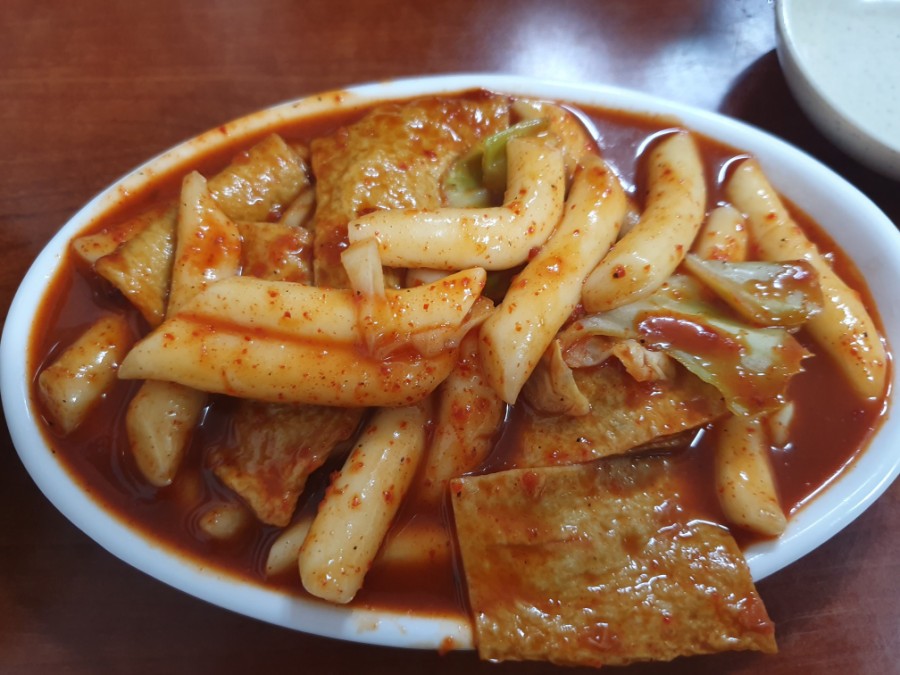 모퉁이국수 이미지