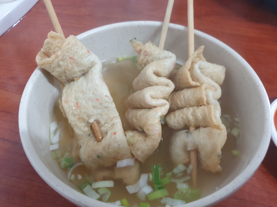 모퉁이국수 이미지