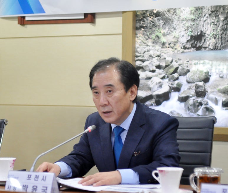 엠플러스에프엔씨(주) 이미지