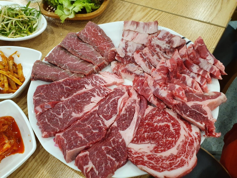 우리동네정육식당 이미지