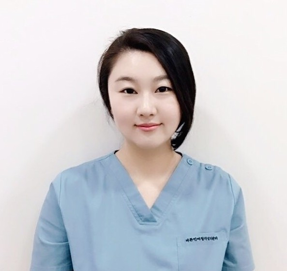 윤교육사 이미지