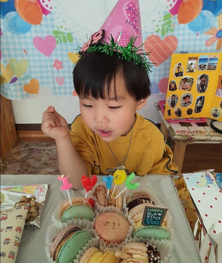 에리카롱 이미지
