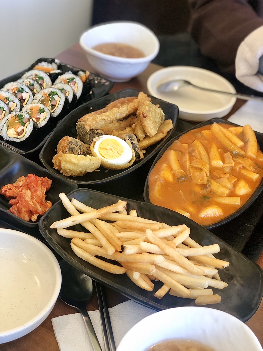 꼬꼬마분식 이미지