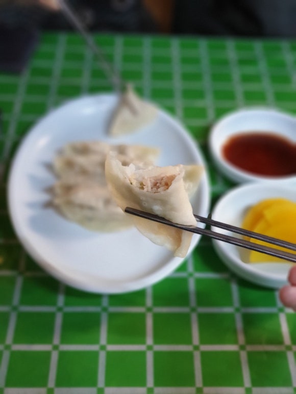 쪽문만두 이미지