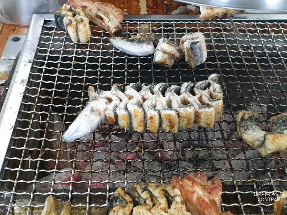 왕창참숯장어 이미지
