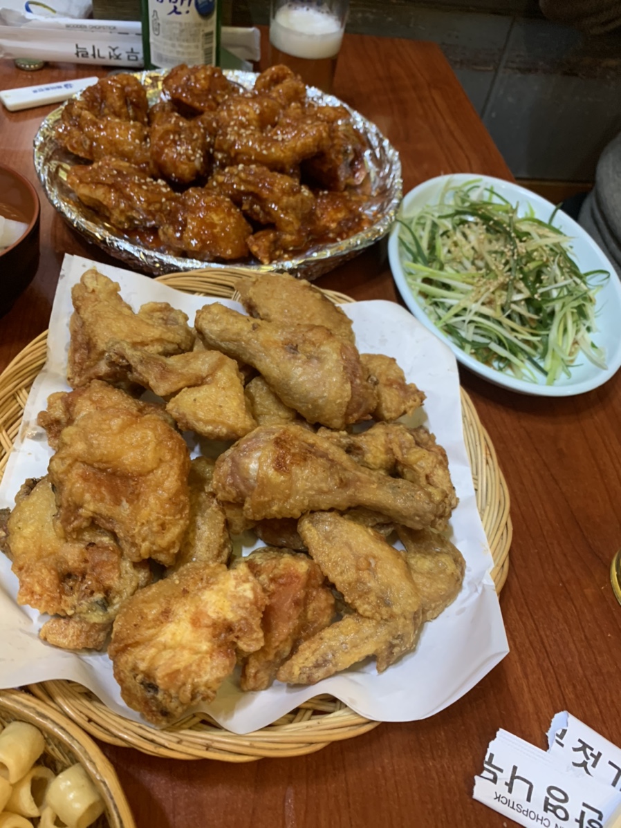 동큐치킨 이미지