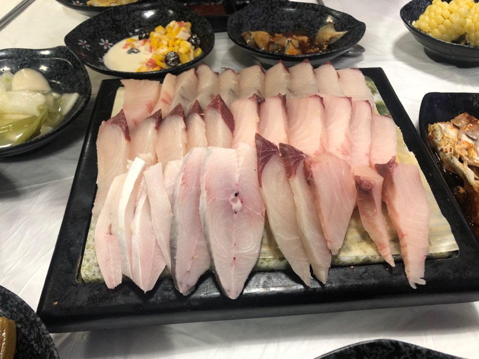 선어삼합회장님 이미지