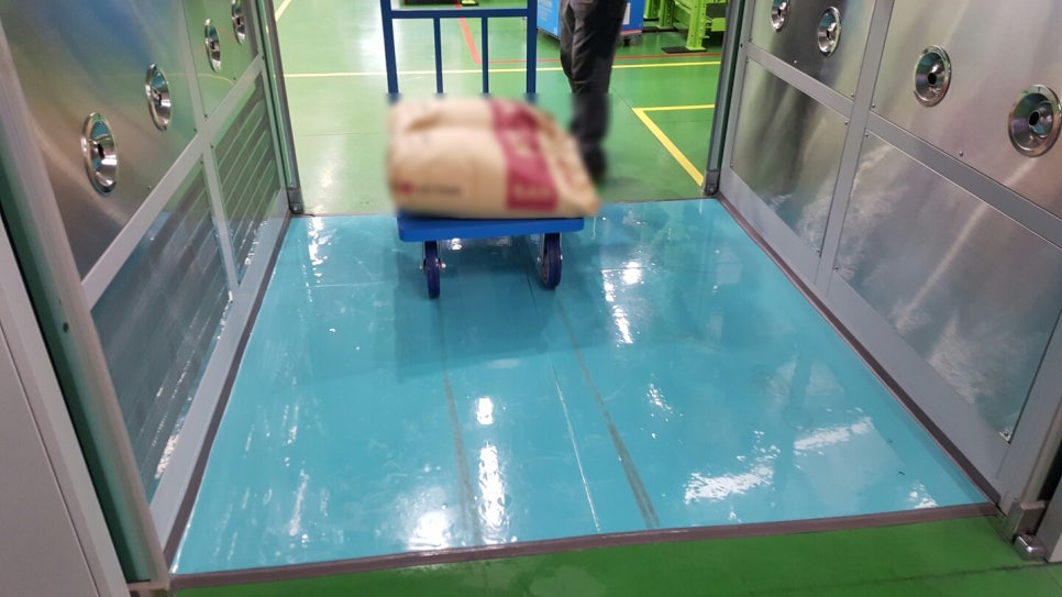 라인플로어 이미지