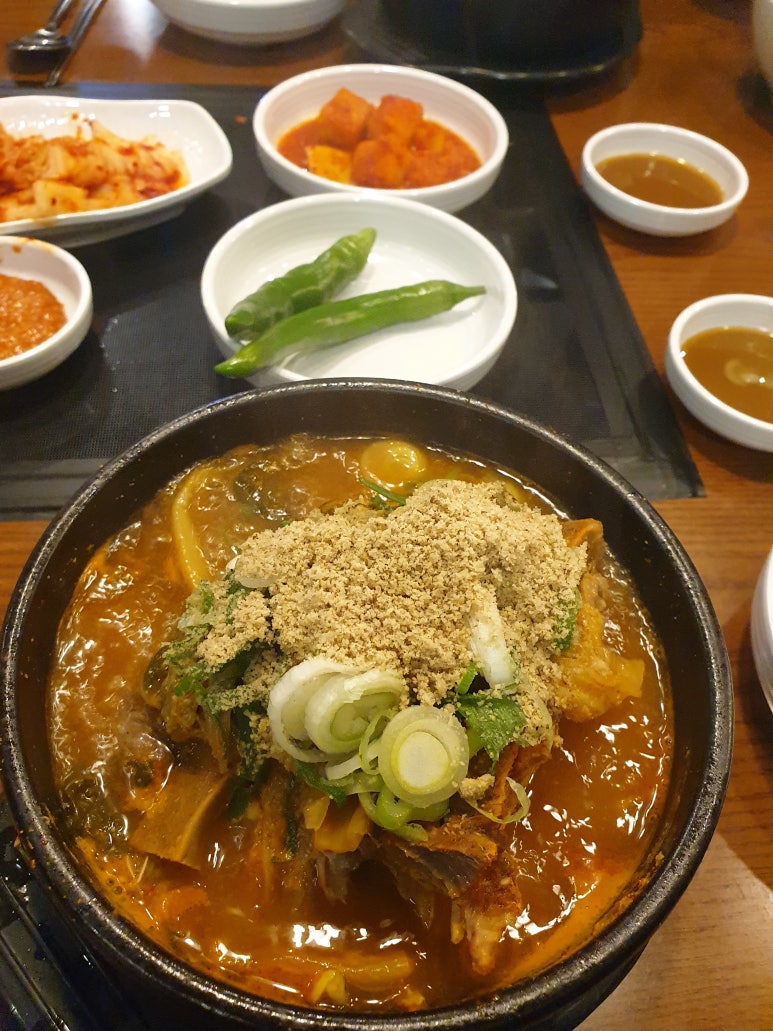 약선당감자탕 이미지