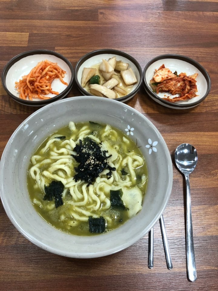 대포칼제비 이미지