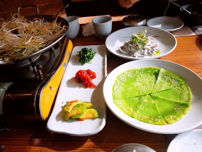 명금애한상차림 이미지