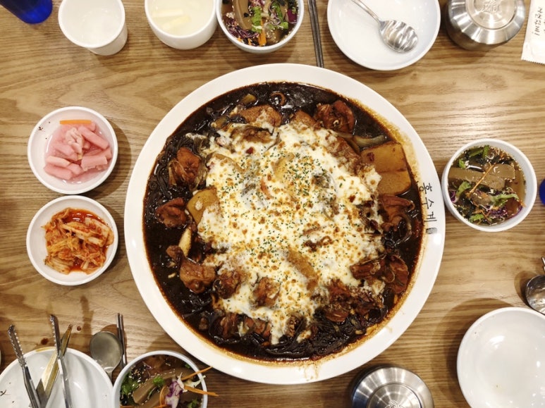 홍수계찜닭엔터식스 이미지