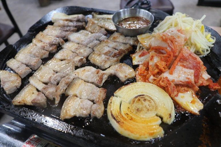 노원골제주흑돼지 이미지