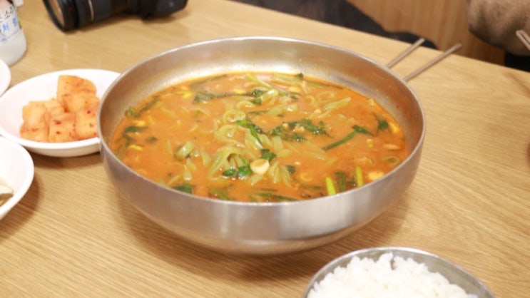 어탕칼국수 이미지