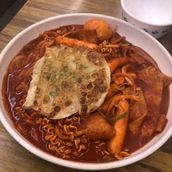 일곱가지분식 이미지